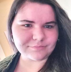 Meet your Posher, Lorin